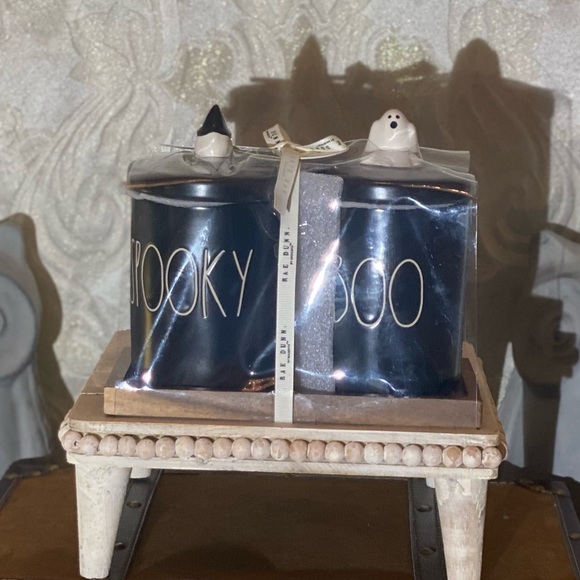 Rae Dunn "BOO & SPOOKY" Canisters with Tray - Picture 3 of 4